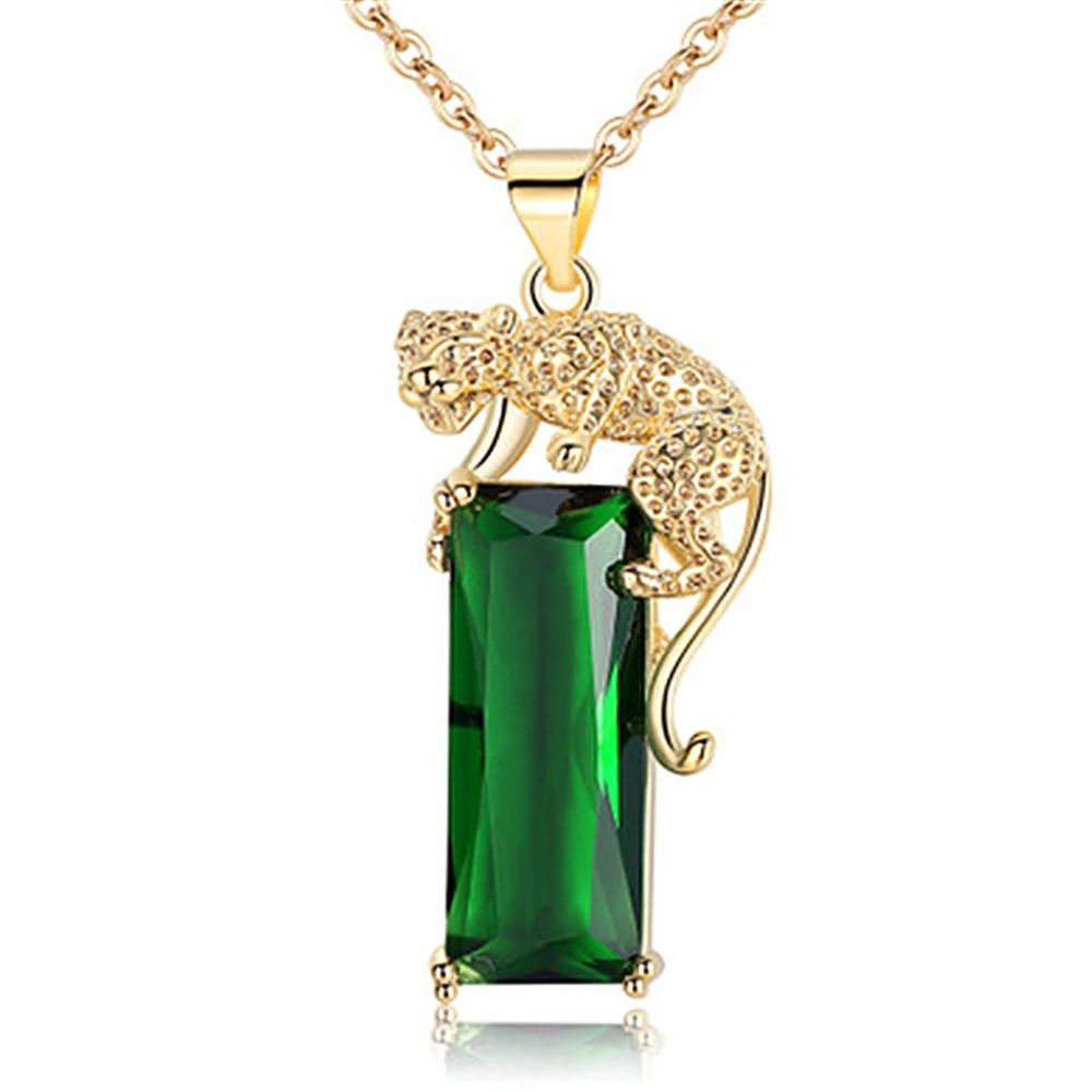 collier en pierre de malachite